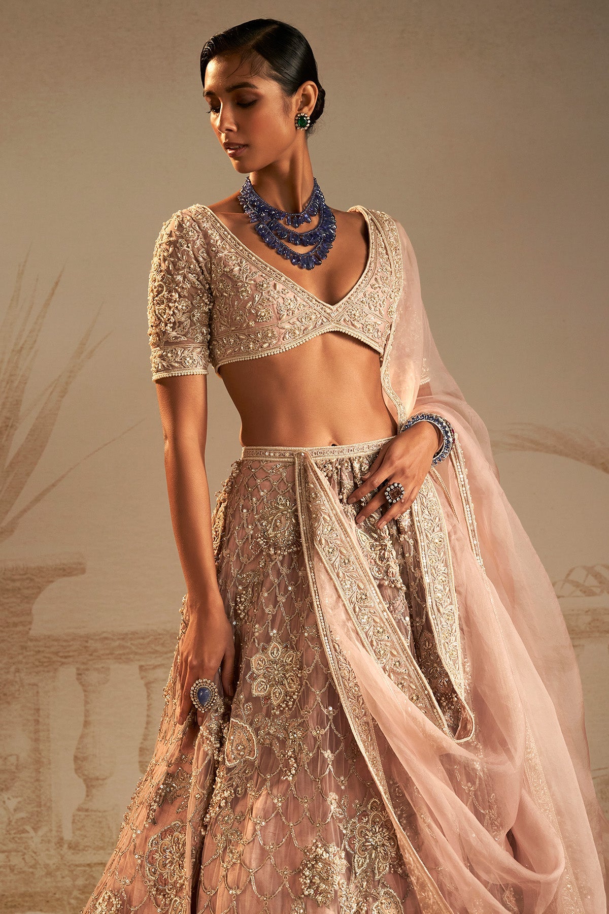 DOLI LEHENGA SET