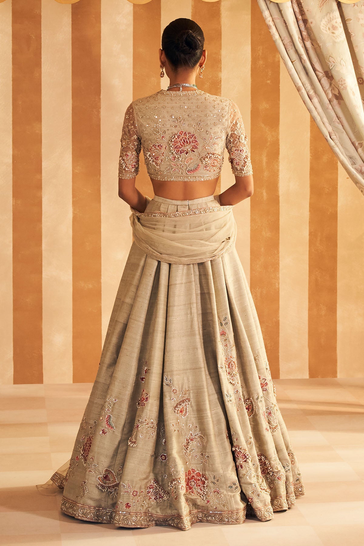 Gulbahar Lehenga set