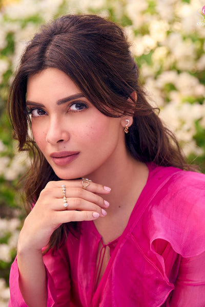 Diana Penty in Garnet Saree Set