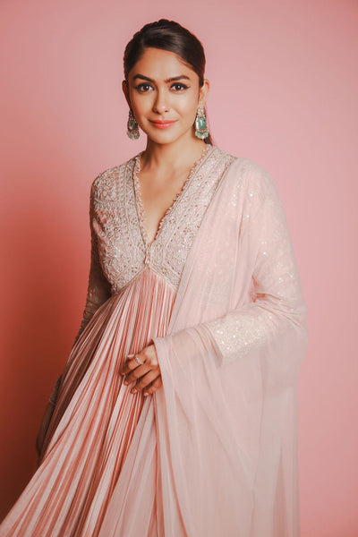 MRUNAL THAKUR IN SWAY ANARKALI SET