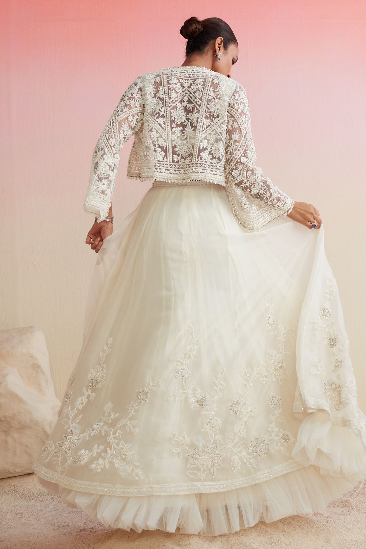 RIDHI-MEHRA-IVORY-LEHENGA