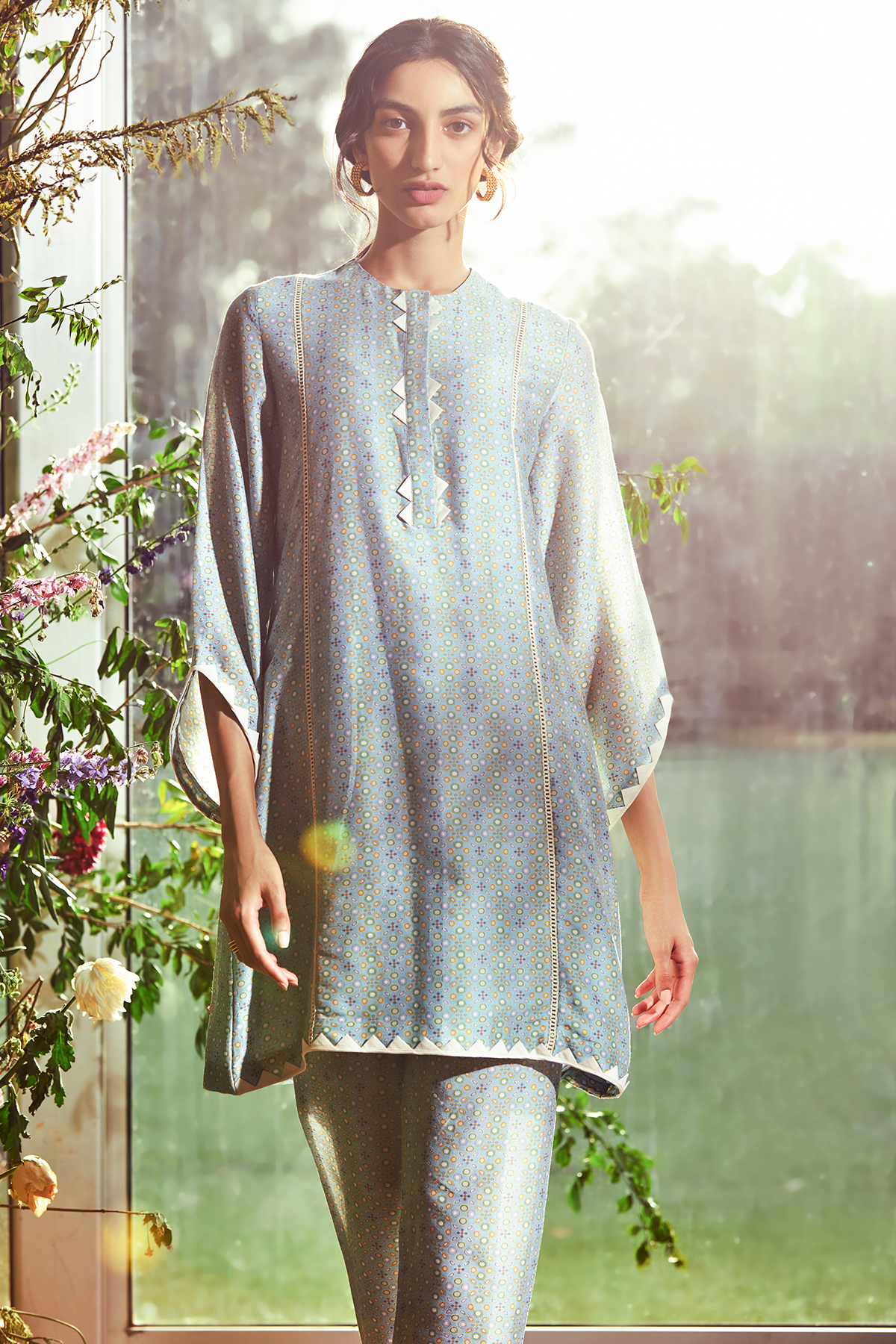 RM-Powder blue folk printed chanderi kurta. Powder blue folk printed chanderi pants.