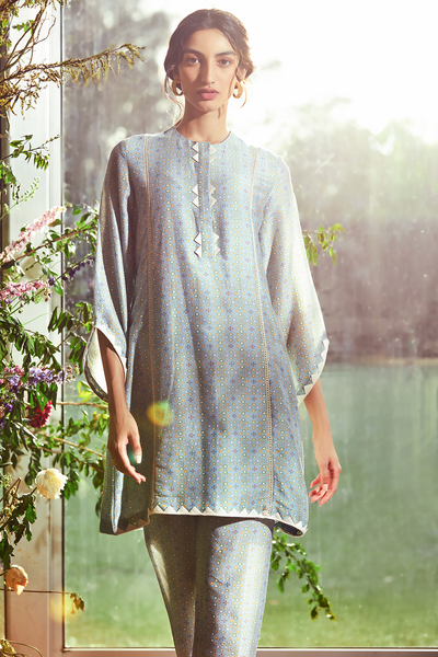 RM-Powder blue folk printed chanderi kurta. Powder blue folk printed chanderi pants.
