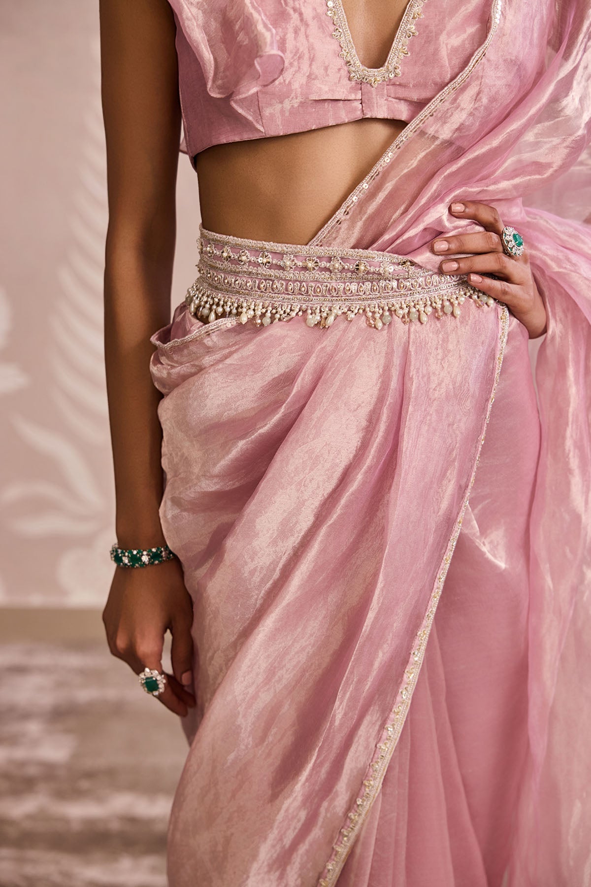 Ridhi mehra in Quartz Saree Set