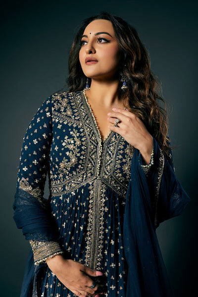 Sonakshi Sinha in Ibtida Anarkali set