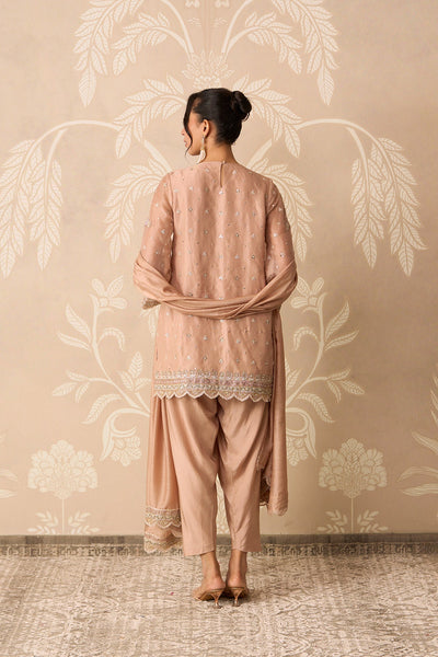 Zehn-RTS
Kurta Salwar Set-RTS