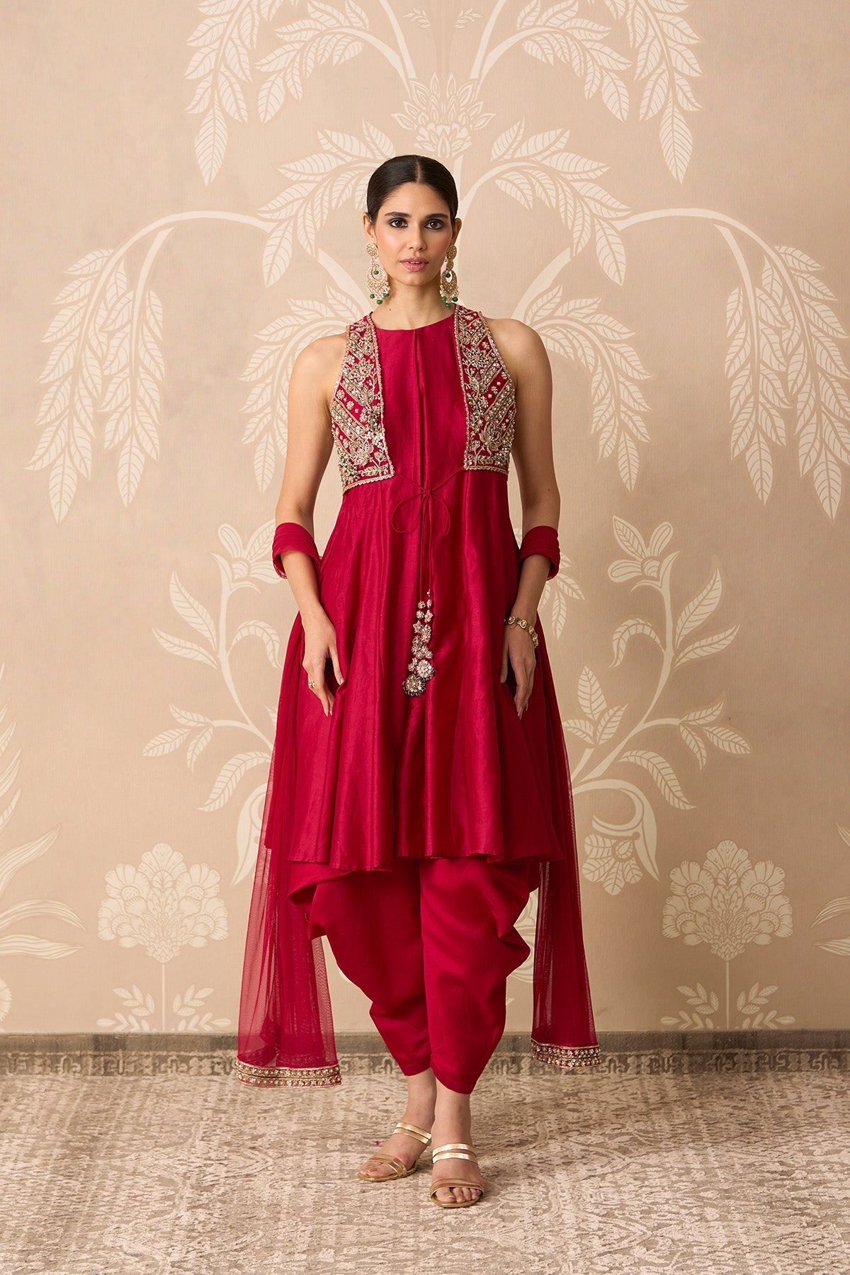 Raabta-RTS
Kurta Salwar Set-RTS