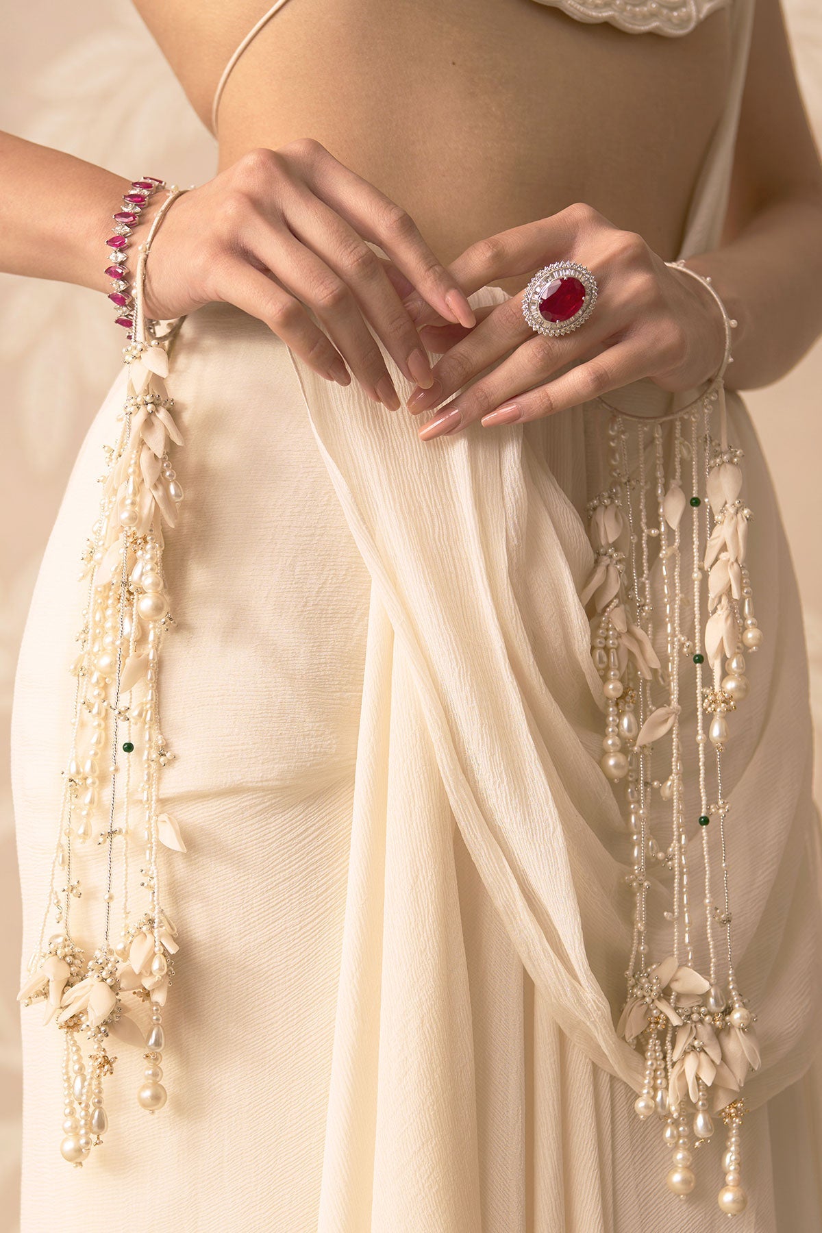 Reet Kalira Set