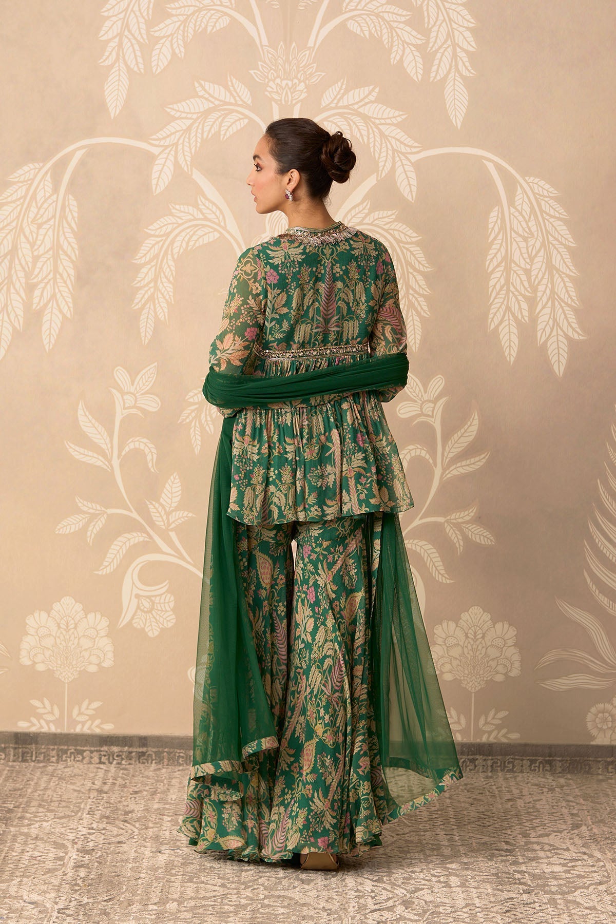 Nazneen Peplim 
Garara Set