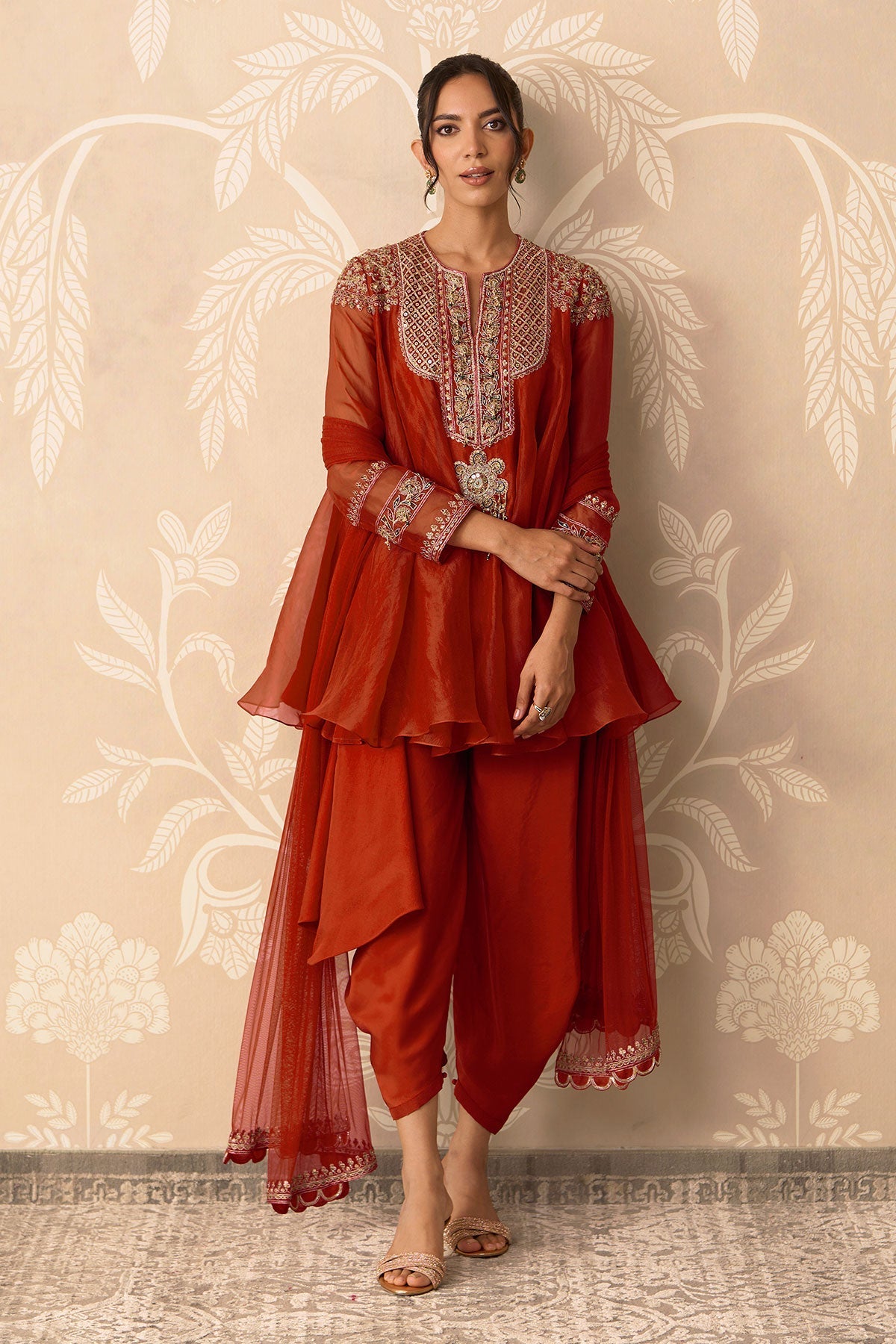 Surkh Kurta Salwar Set-RTS