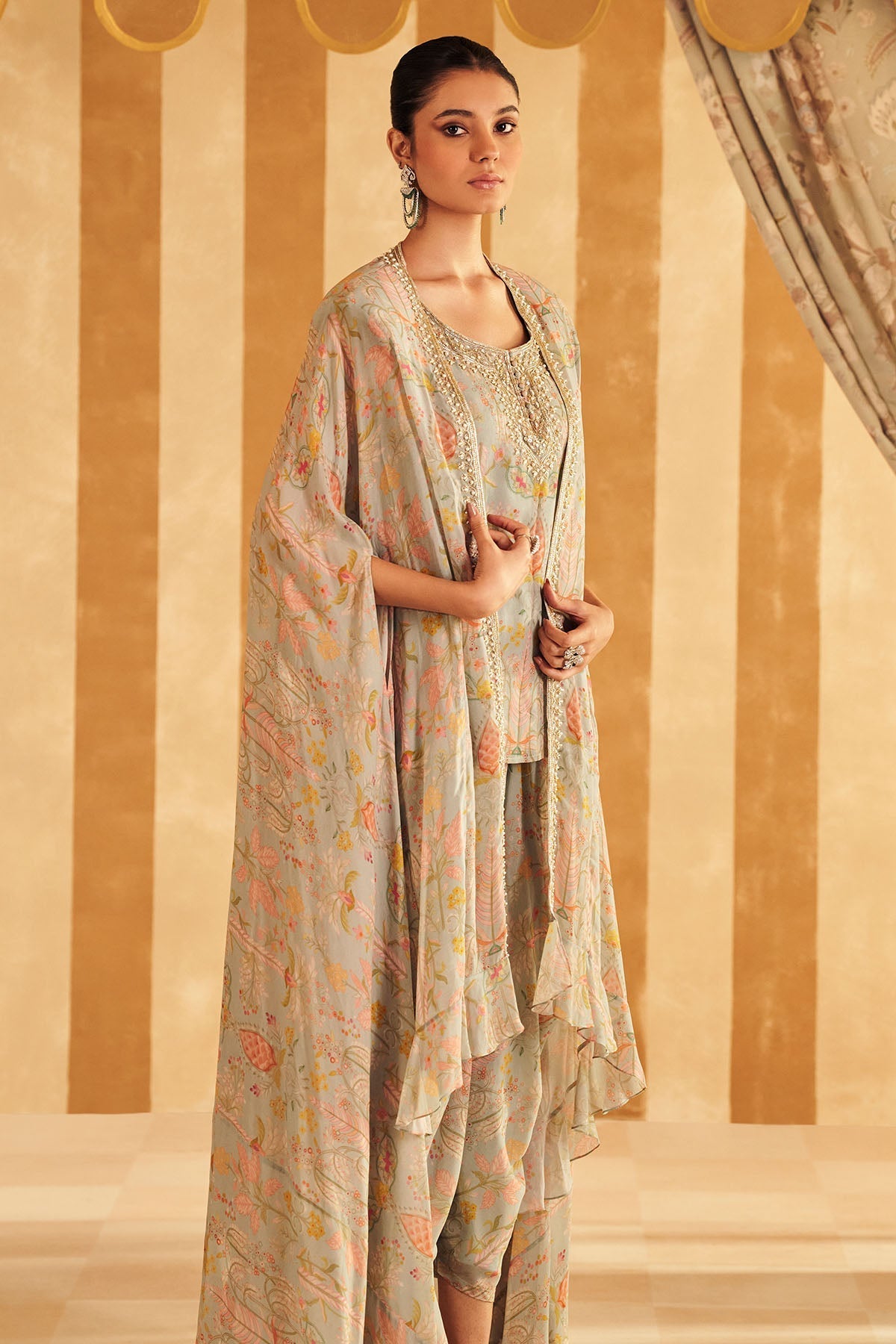 Gil Kurta Cape Set-RTS