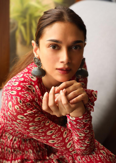 Aditi Rao Hydari in Dilnaz