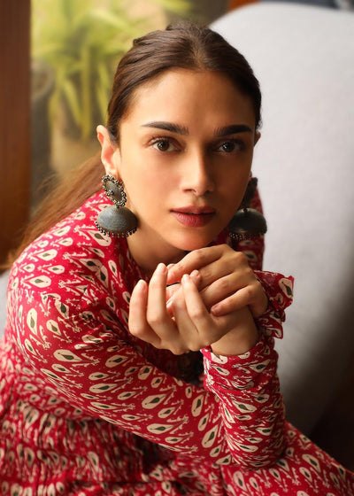 Aditi Rao Hydari in Dilnaz