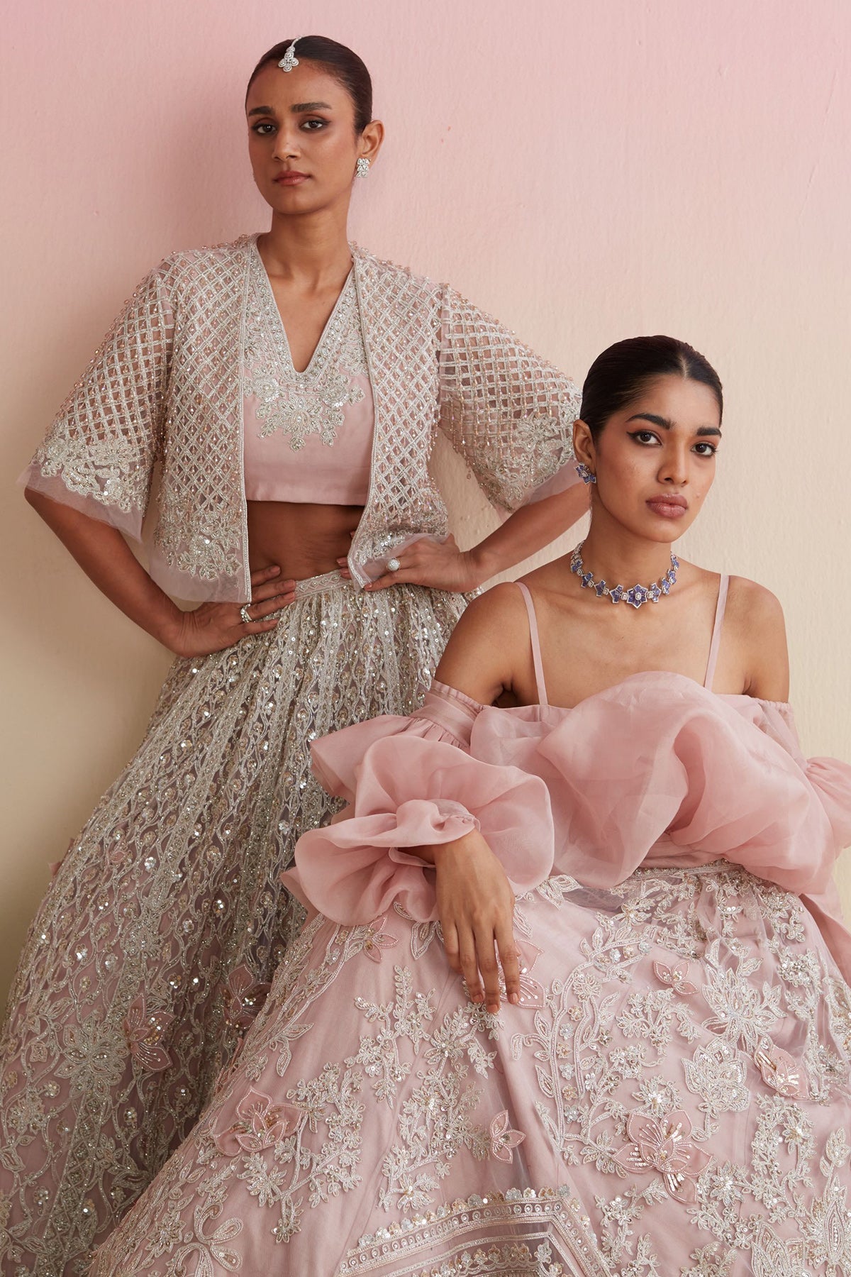 RIDHI-MEHRA-DUSKY-PINK-ORGANZA-LEHENGA