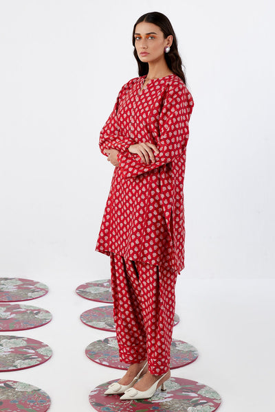 RIDHI-MEHRA-Red boota printed kali kurta with pants