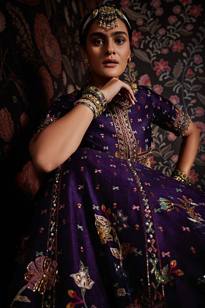 Ridhi-Mehra-Embroidered raw silk lehenga with embroidered blouse, net dupatta and belt