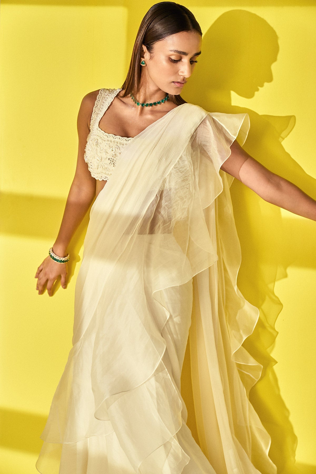 Ridhi-Mehra-Ivory_Saree