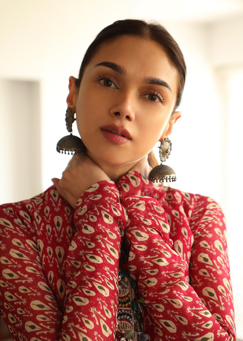 Aditi Rao Hydari in Dilnaz